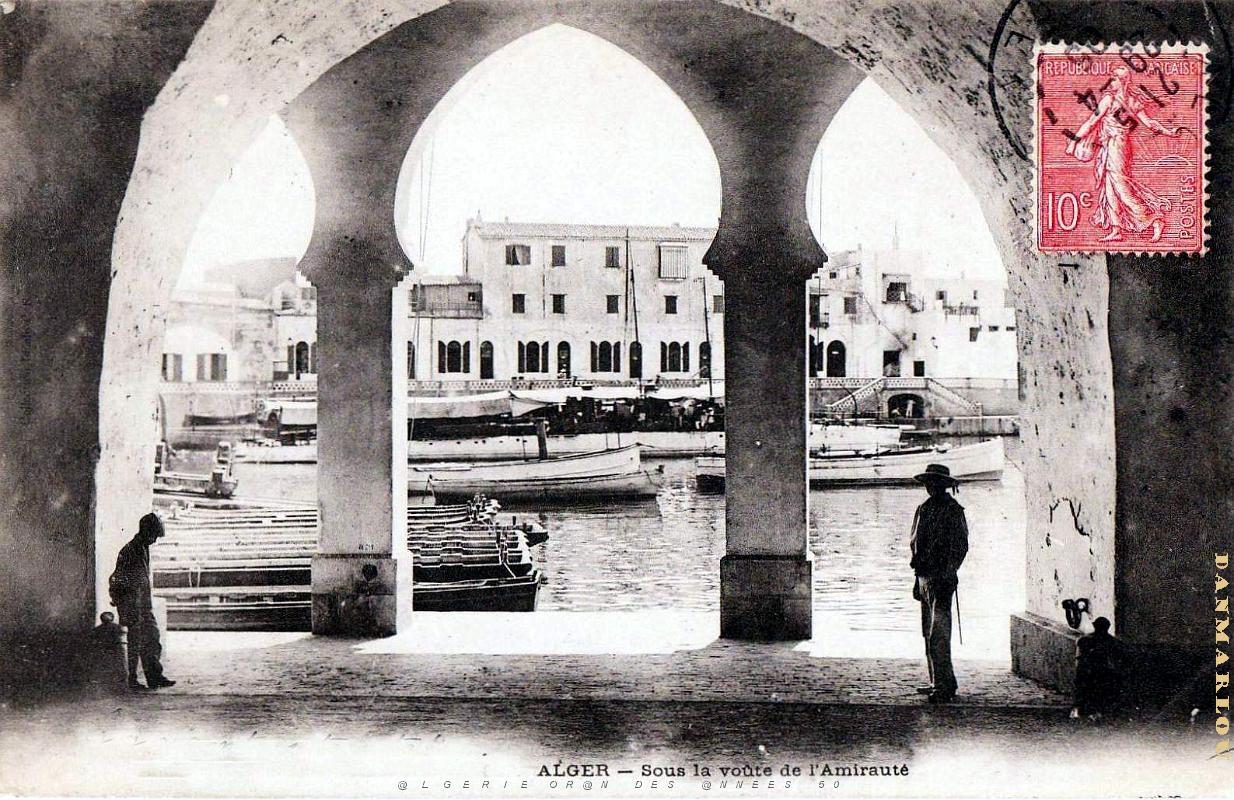 Alger - Amiraute - Sous la Voute - 1905.jpg